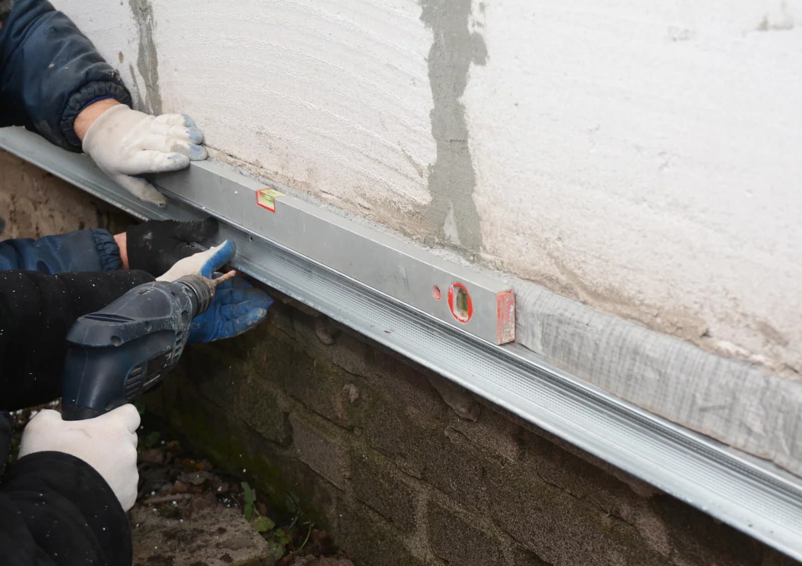 What time of year is best for foundation repair?