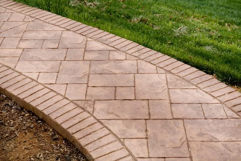 Geometric shape stamped concrete